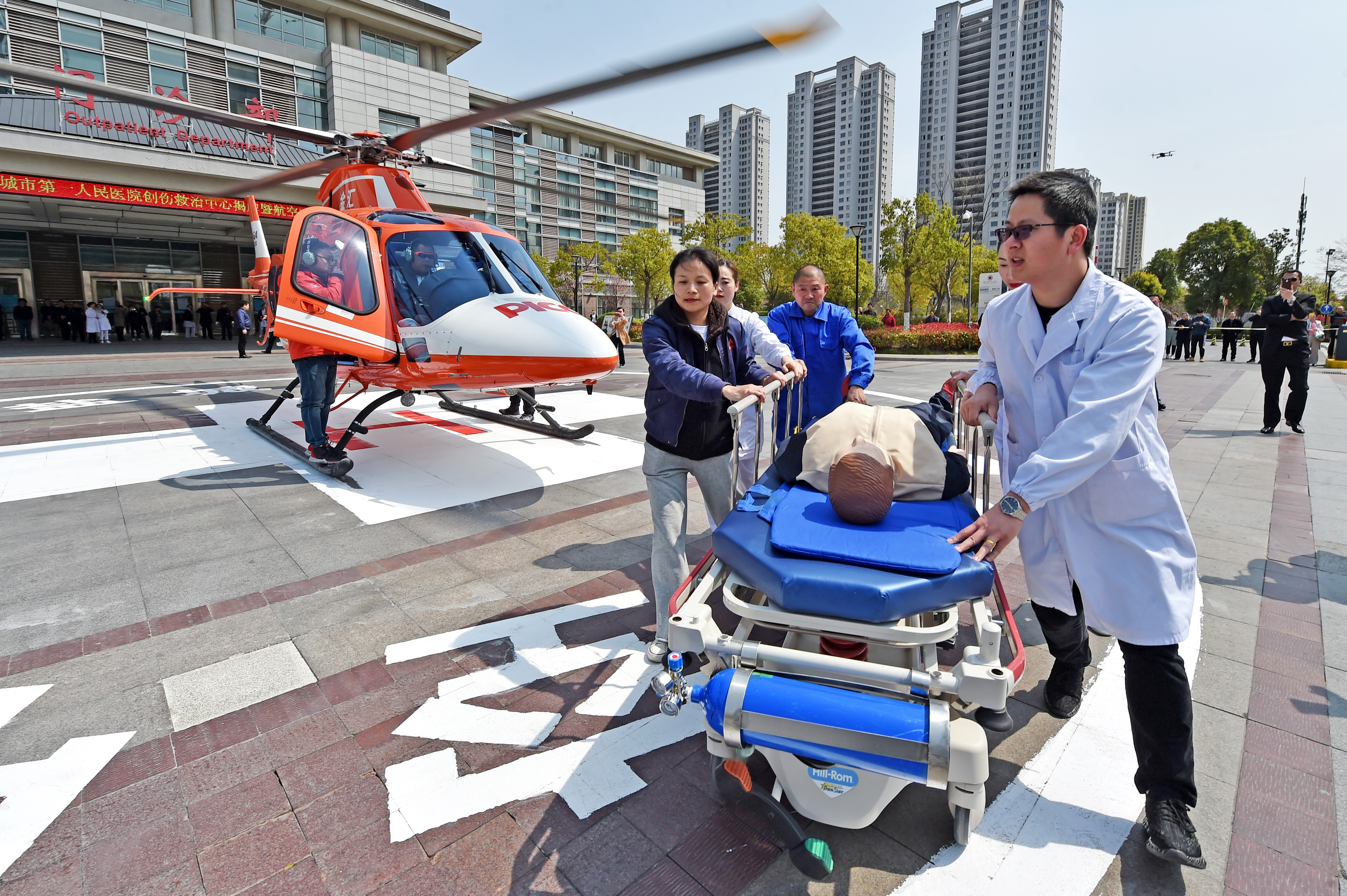 打通“空中生命线”，盐城市一院正式启动航空医疗应急救援!
